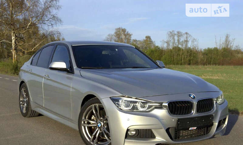 Bmw 320i xdrive (2015)