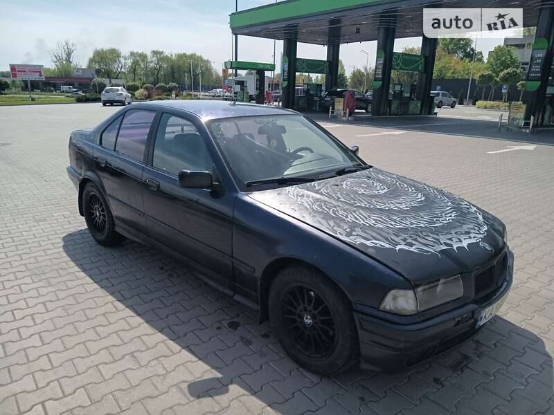 Bmw 316 (1993)