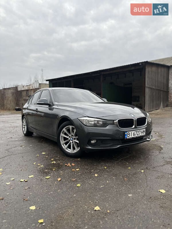 Bmw 320i xdrive (2015)