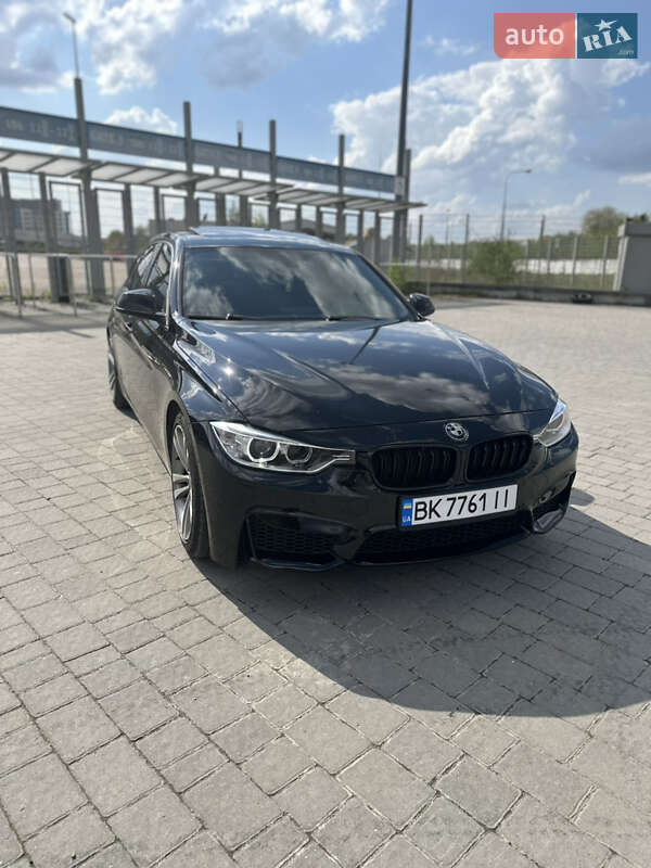 Bmw 3 series (2012)