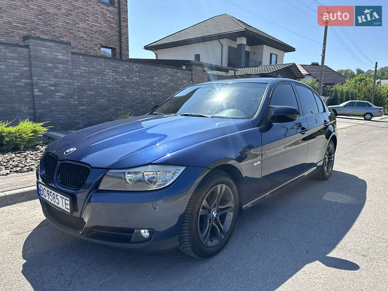 Bmw 3 series (2011)