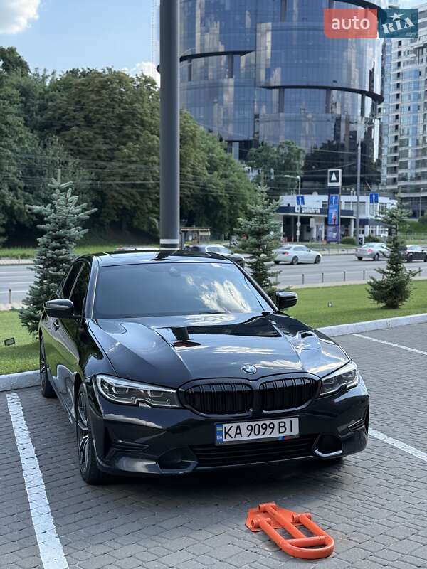 Bmw 3 series (2019)
