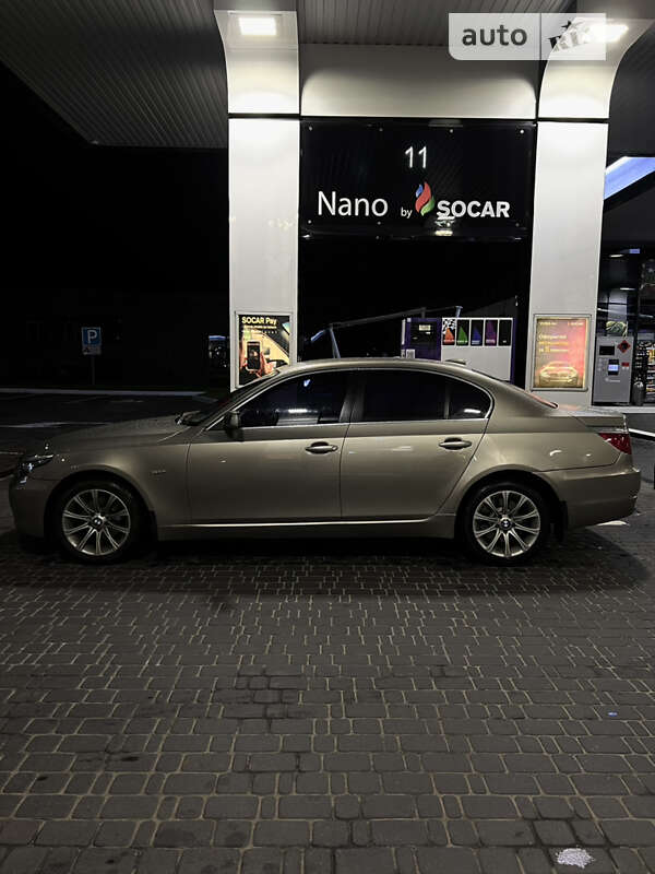 Bmw 520i (2008)