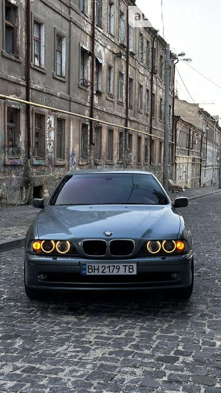 Bmw 525i (2001)