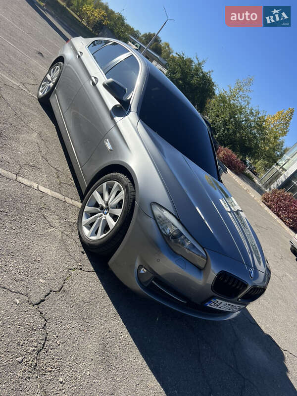 Bmw 528i (2010)