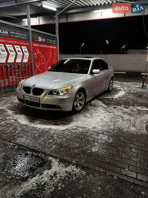 Bmw 5 series (2004)