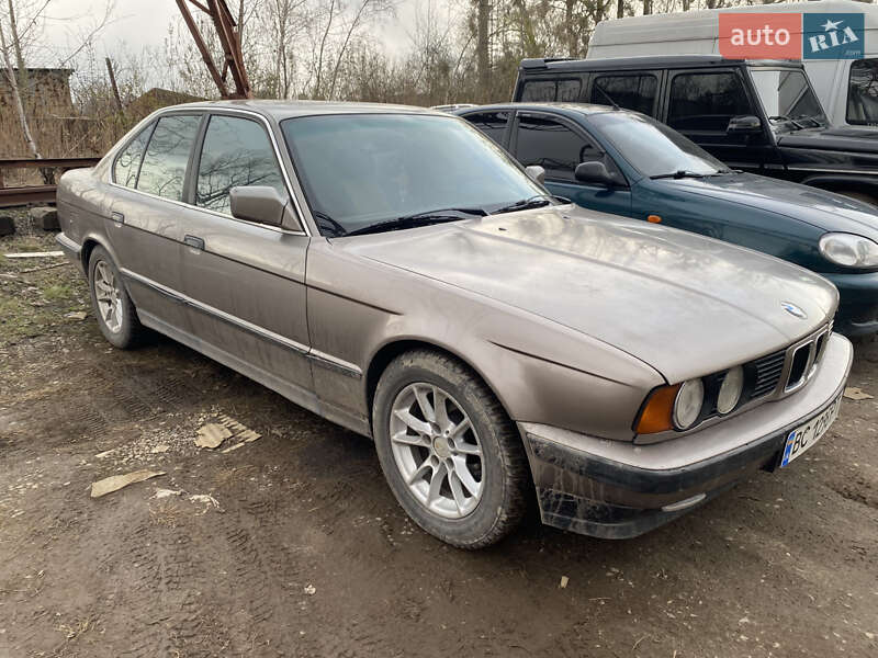 Bmw 5 series (1989)