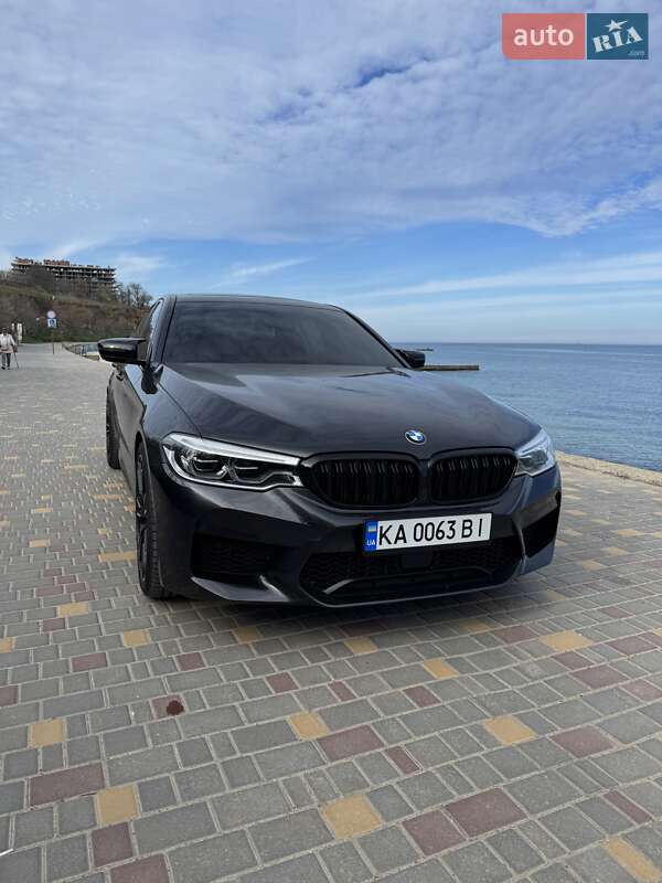Bmw 5 series (2018)