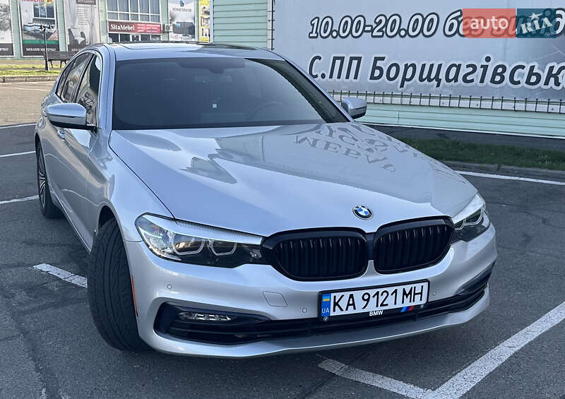 Bmw 5 series (2017)
