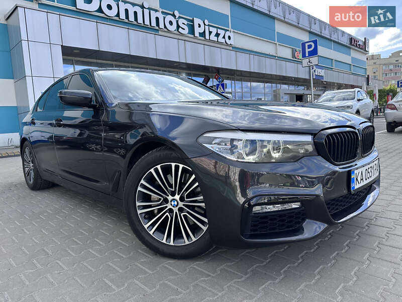 Bmw 5 series (2017)
