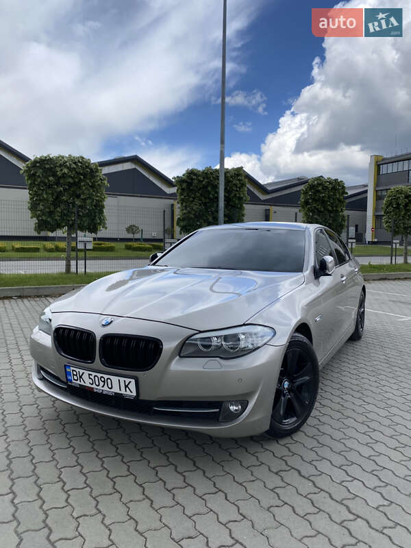 Bmw 5 series (2010)
