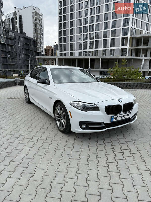 Bmw 5 series (2016)