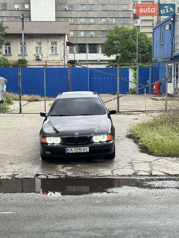 Bmw 5 series (1997)