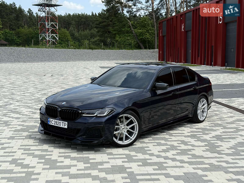 Bmw 5 series (2017)