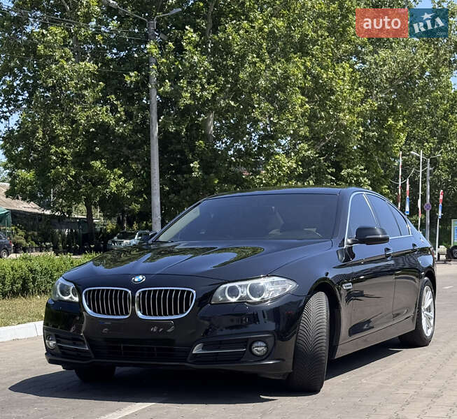 Bmw 5 series (2015)
