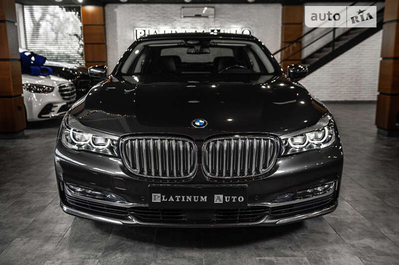 Bmw 7 series (2016)