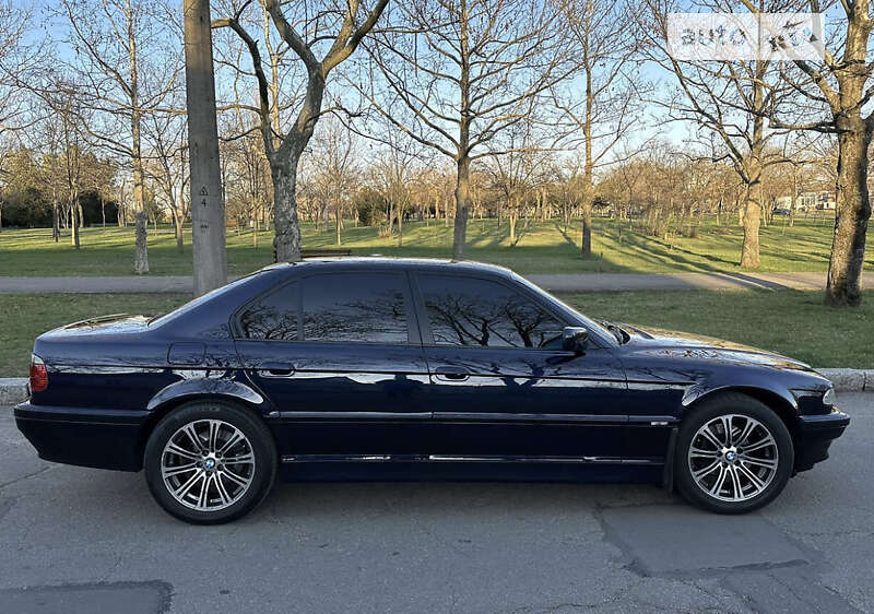 Bmw 7 series (1998)