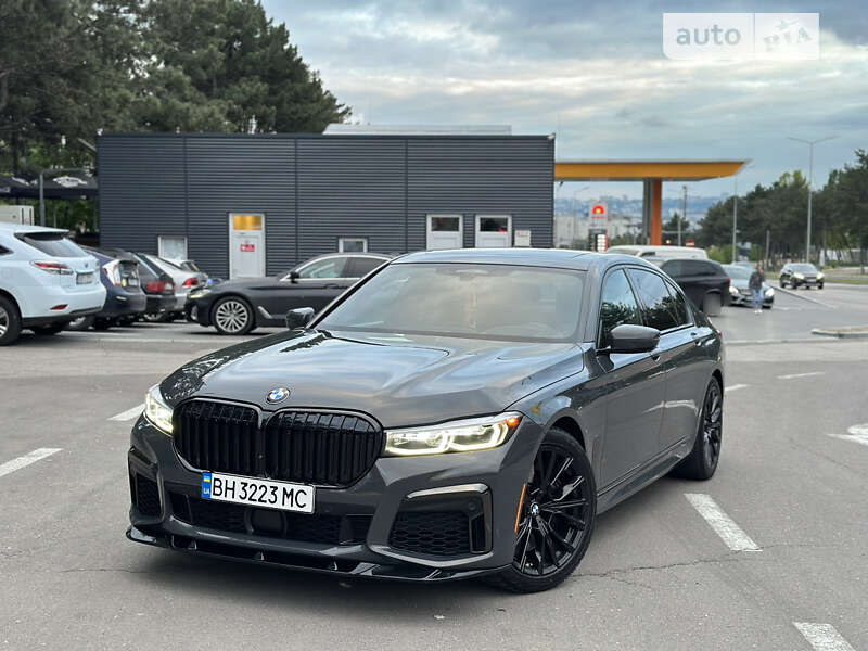 Bmw 740i (2021)
