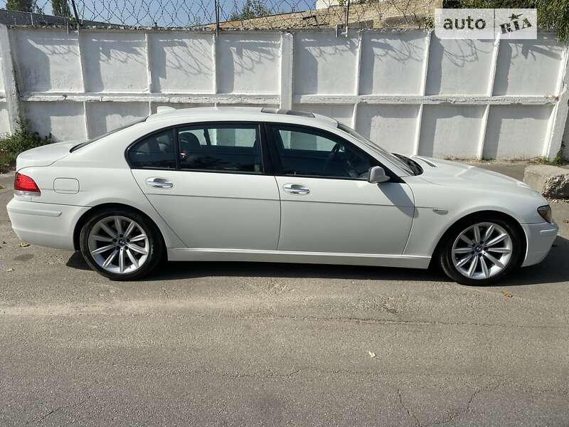 Bmw 7 series (2005)