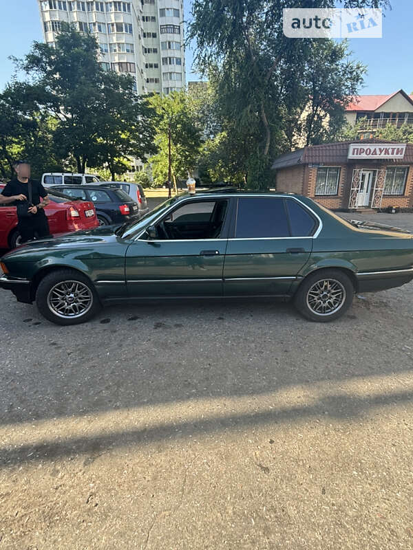 Bmw 7 series (1990)