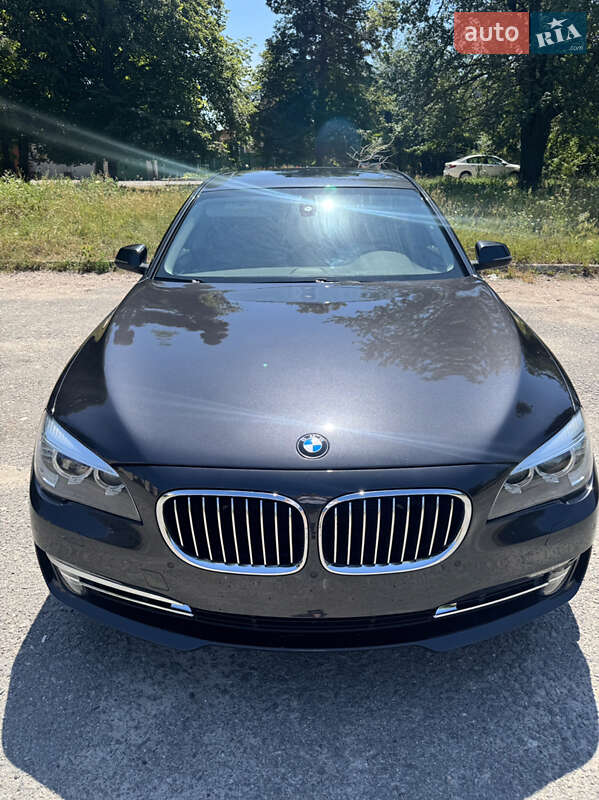 Bmw 7 series (2014)