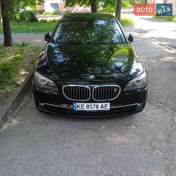 Bmw 7 series (2010)