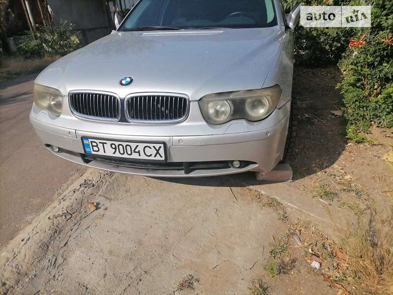 Bmw 7 series (2003)