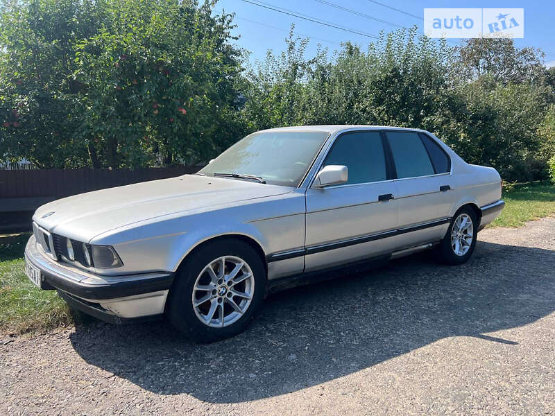 Bmw 7 series (1993)