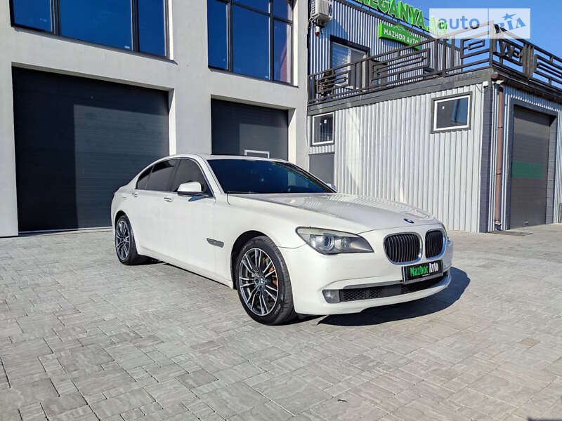 Bmw 7 series (2011)