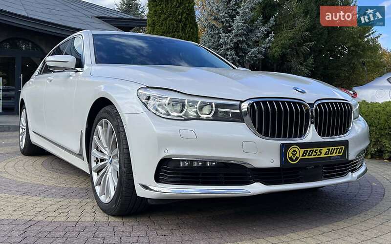 Bmw 740i (2015)