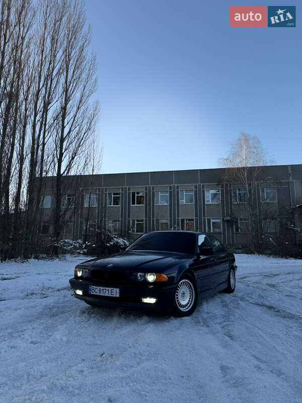 Bmw 740i (1998)