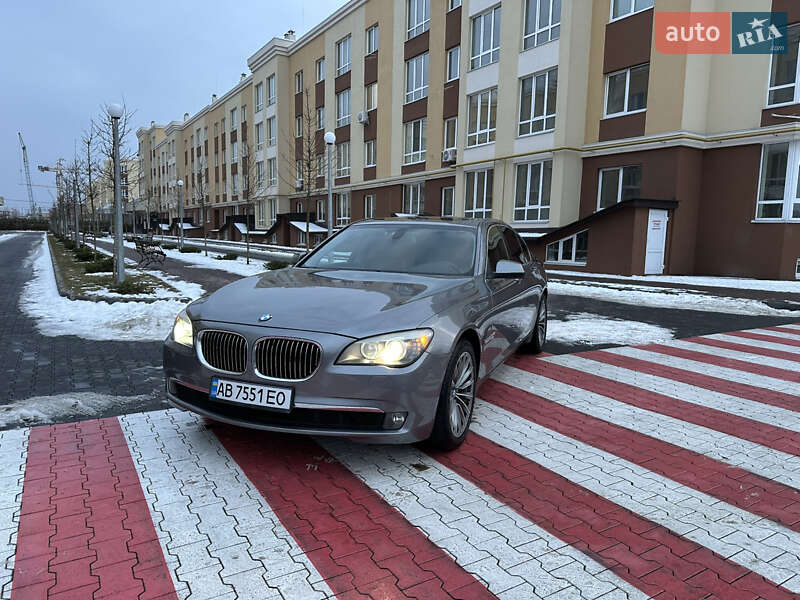 Bmw 7 series (2011)