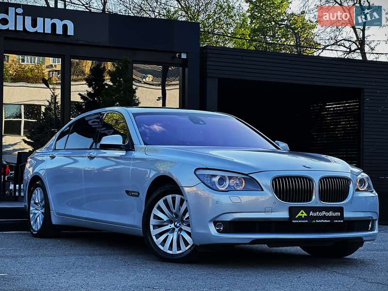 Bmw 7 series (2010)