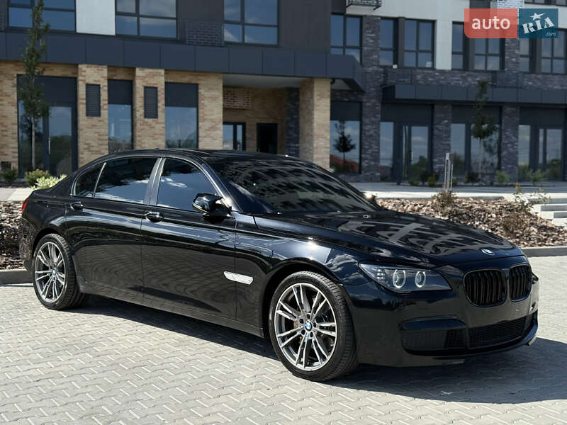 Bmw 7 series (2015)