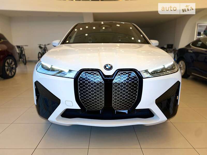 Bmw Ix xdrive 50 (2023)