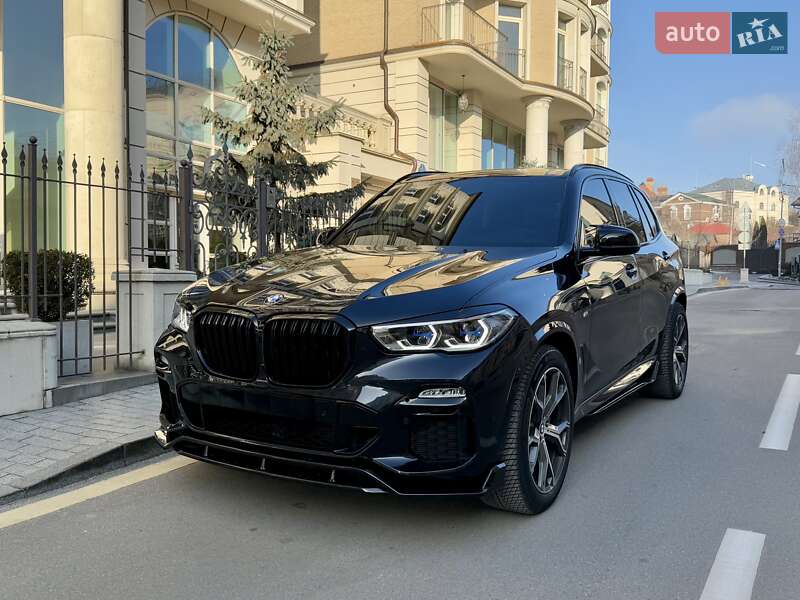 Bmw X5 (2021)