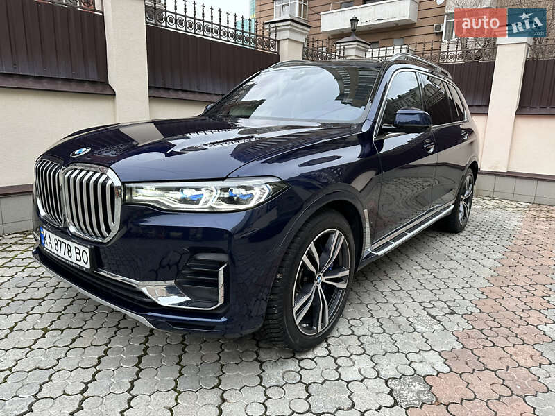 Bmw X7 (2022)