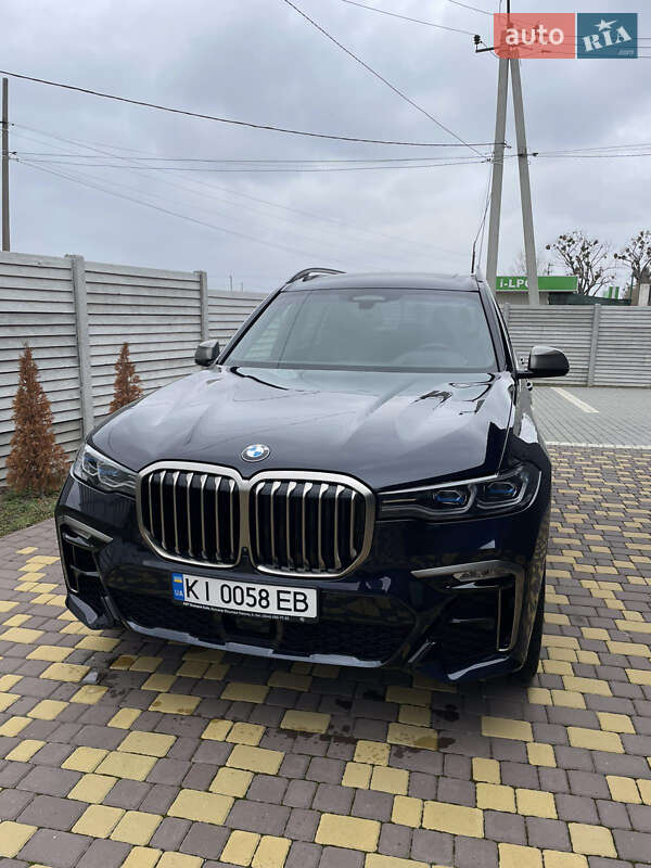 Bmw X7 (2022)