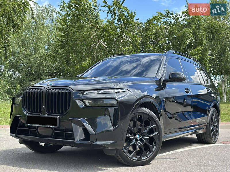 Bmw X7 (2024)