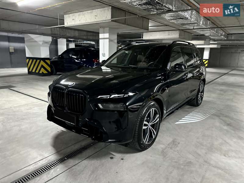 Bmw X7 (2024)