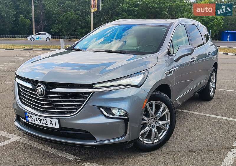 Buick Enclave (2023)