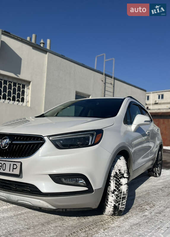 Buick Encore (2017)