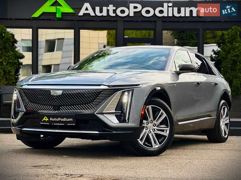 Cadillac Lyriq (2023)