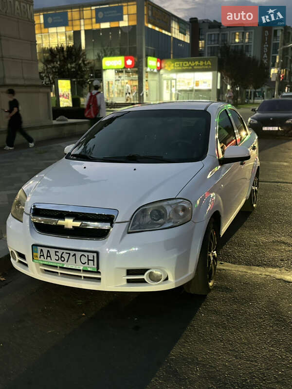 Chevrolet Aveo (2010)
