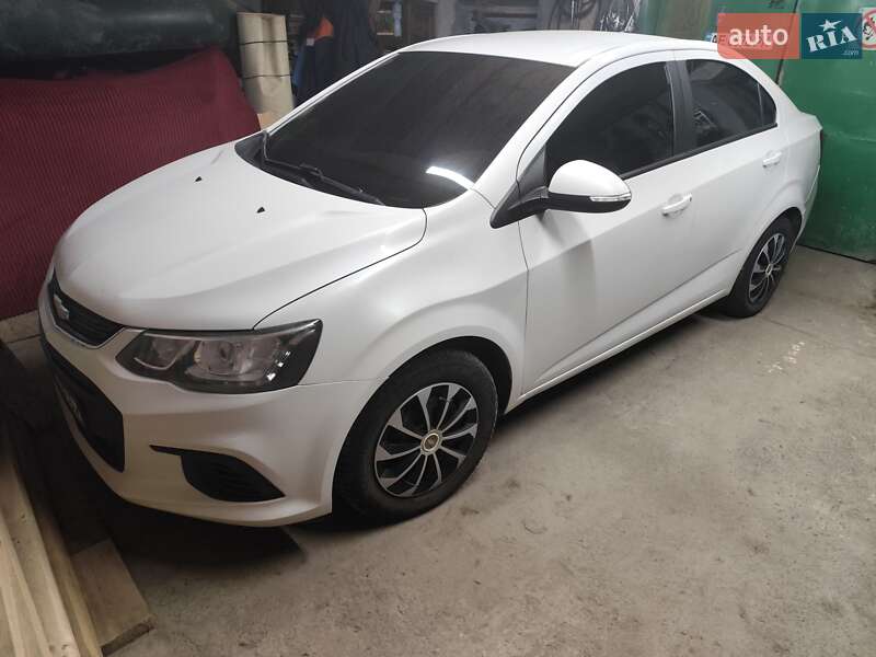 Chevrolet Aveo (2017)