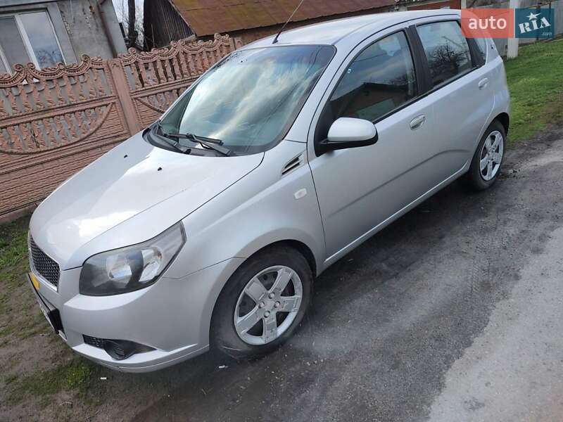 Chevrolet Aveo (2012)