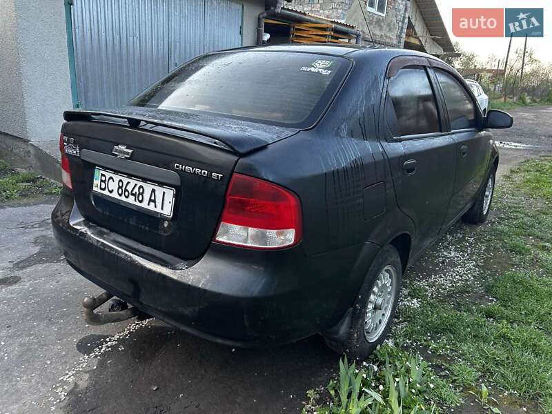 Chevrolet Aveo (2005)