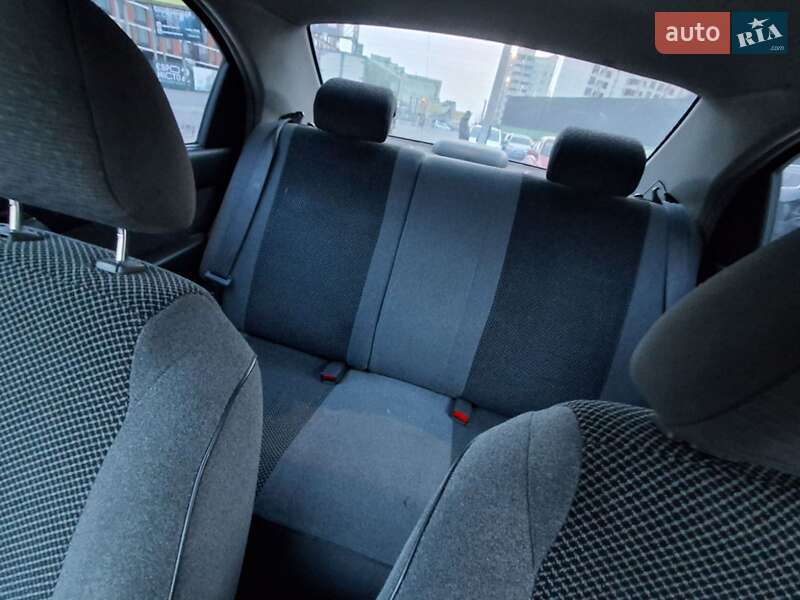 Chevrolet Aveo (2008)