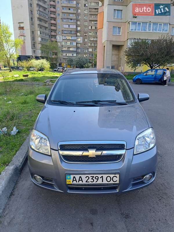 Chevrolet Aveo (2011)