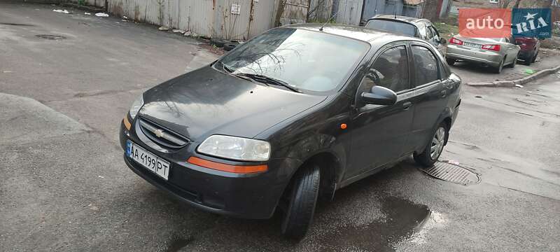 Chevrolet Aveo (2005)